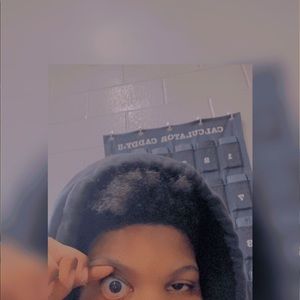 Meet your Posher, Bruce